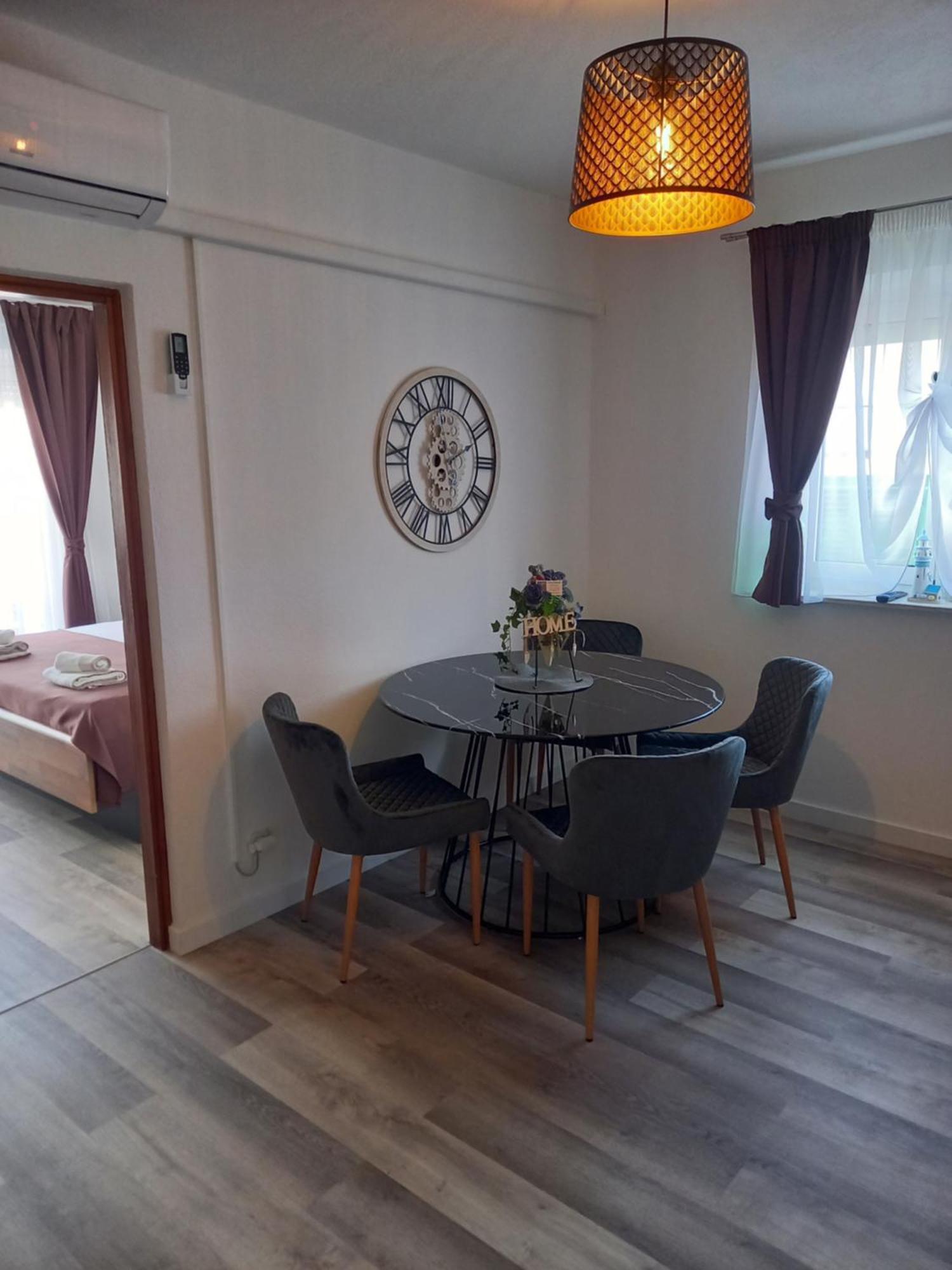 Delac Apartment