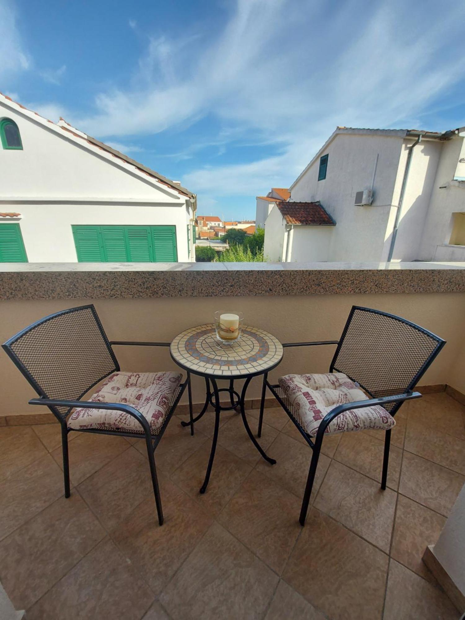 Delac * Vodice